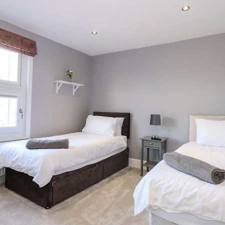 The Eastgate Apartment لاوث المظهر الخارجي الصورة
