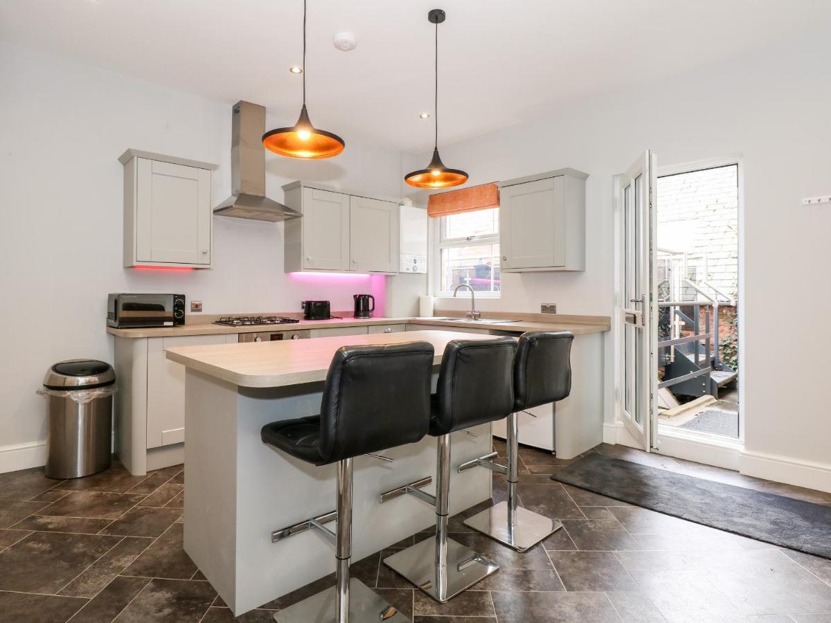 The Eastgate Apartment لاوث المظهر الخارجي الصورة